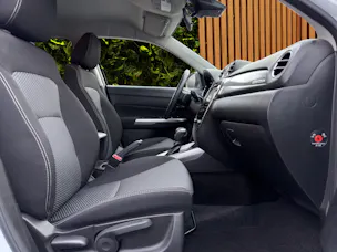 Suzuki Vitara 1.5 Hybrid Compact + 4x4 AGS