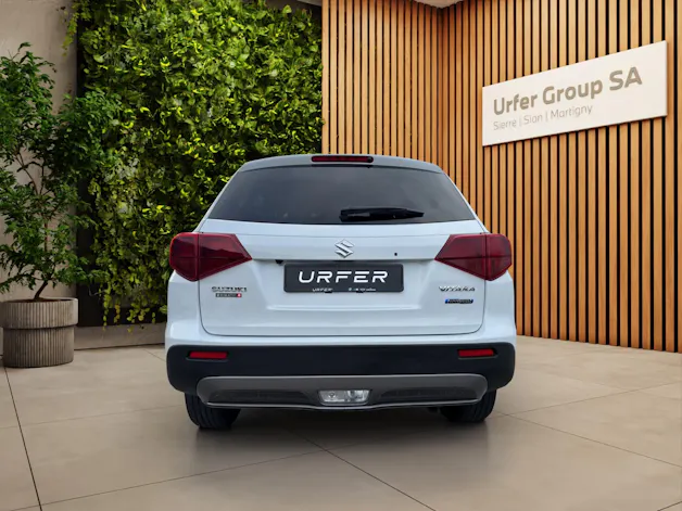 Suzuki Vitara 1.5 Hybrid Compact + 4x4 AGS