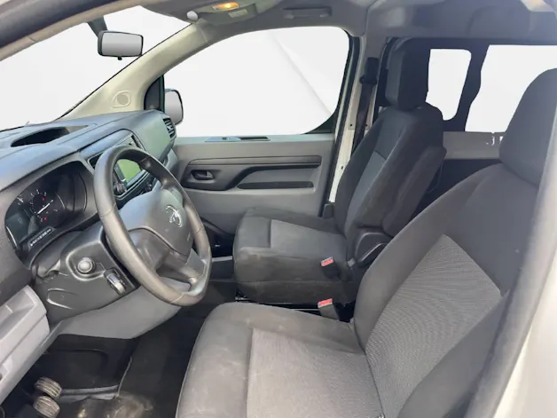Opel Vivaro combi 2.7 t M 1.5 CDTI 102 Essentia S/S