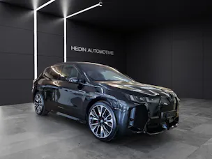 BMW iX M70
