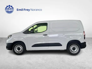 https://vehicle.imgix.net/4249590/8bf5faf9-96bd-4e39-a69a-d3171966365f.jpg