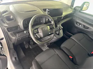 Toyota PROACE CITY Van L1 1.2 Active