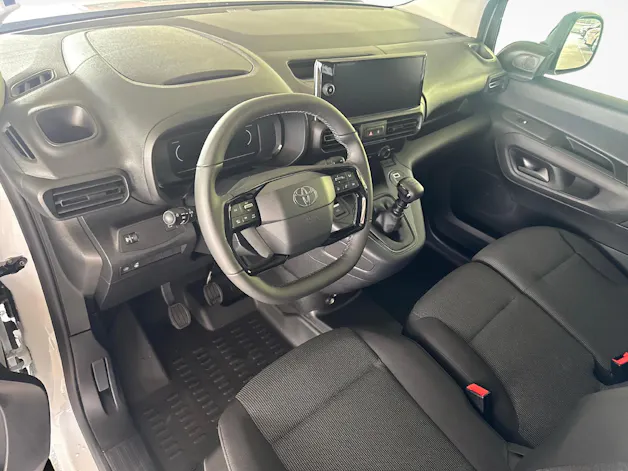 Toyota PROACE CITY Van L1 1.2 Active