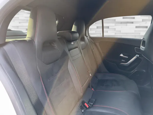 Mercedes-Benz A 250 AMG Line