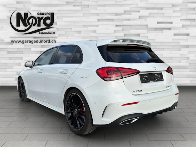 Mercedes-Benz A 250 AMG Line