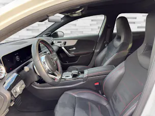 Mercedes-Benz A 250 AMG Line