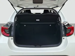Toyota Yaris 1.5 VVT-i HSD Trend