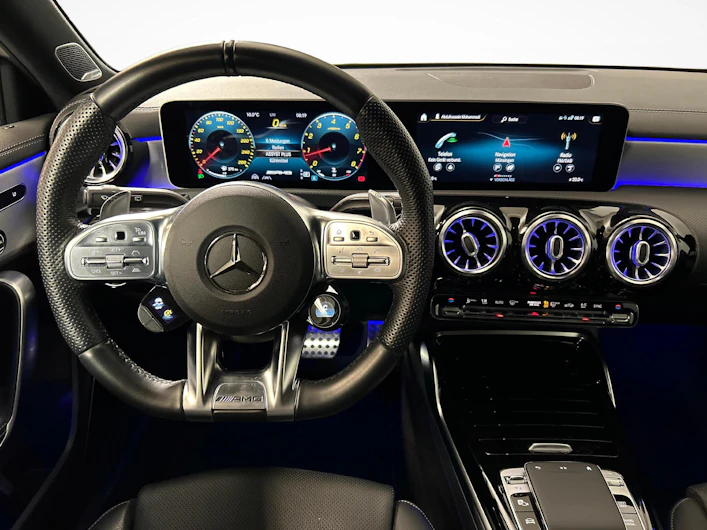 image du véhicule MERCEDES-BENZ A 35 AMG