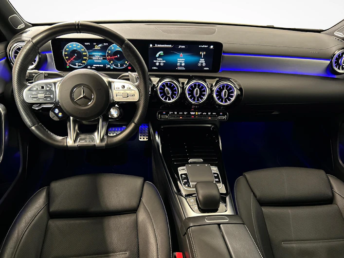 image du véhicule MERCEDES-BENZ A 35 AMG