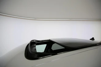 https://vehicle.imgix.net/4249740/1f9aaae5-b038-4a25-830b-352e09bbbc13.jpg