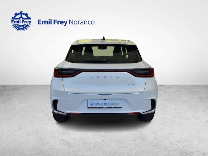 immagine del veicolo LEXUS LBX