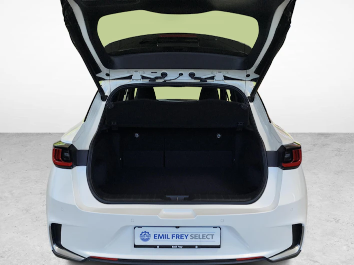 immagine del veicolo LEXUS LBX