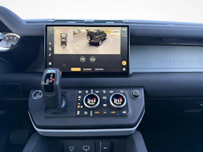 image du véhicule LAND ROVER Defender 110 3.0 D I6 300 SE mit AHK 3'500 kg