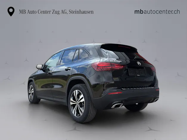 Mercedes-Benz GLA 200 Night Star