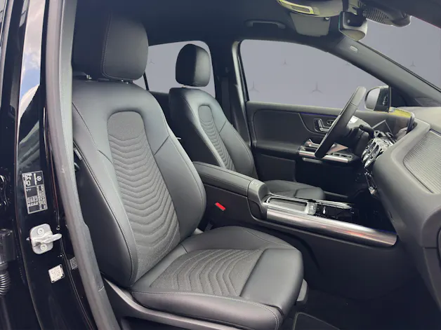 Mercedes-Benz GLA 200 Night Star