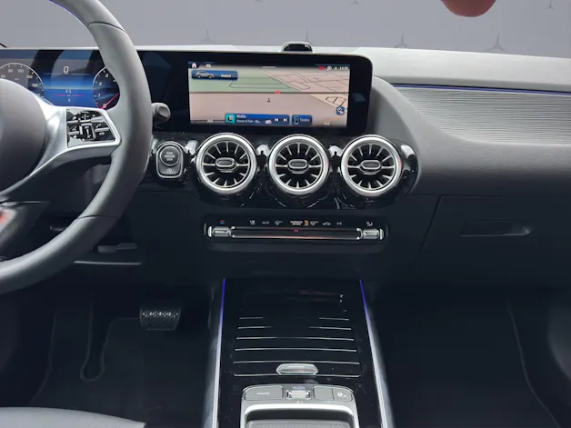 Mercedes-Benz GLA 200 Night Star