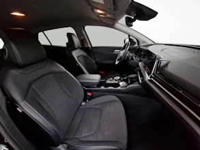 https://vehicle.imgix.net/4249799/254d9989-0259-45c7-acca-8b1c30c7842e.jpg