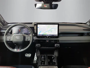 https://vehicle.imgix.net/4249802/2acc57cd-0fe1-4785-8f72-ab221504d7b8.jpg