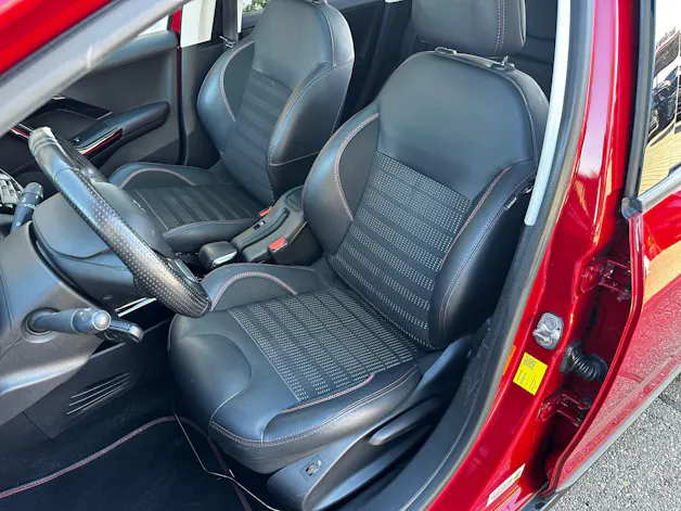 Peugeot 2008 1.2 PureTech 110 GT Line S/S