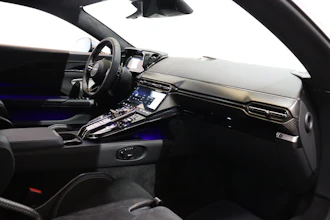 https://vehicle.imgix.net/4249917/b6f881b2-cdb2-4ca9-ab9c-695049691b74.JPG