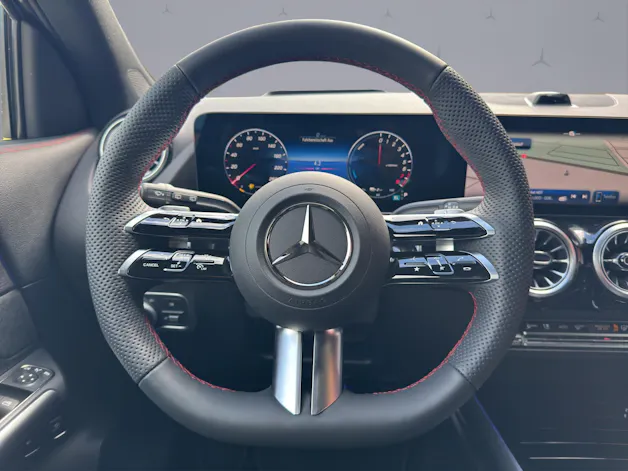 Mercedes-Benz GLA 250 e EQ Star AMG Line