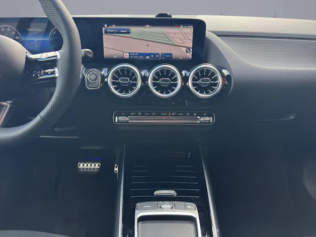 Mercedes-Benz GLA 250 e EQ Star AMG Line