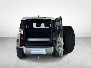 Fahrzeugbild LAND ROVER Defender 90 3.0 D I6 250 SE + Gancio traino elettrico