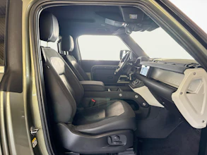 https://vehicle.imgix.net/4249932/ff9afbf2-ef18-4bd7-88c8-8e2604b4142e.jpg