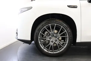 Leapmotor C10 1.5 REEV Design
