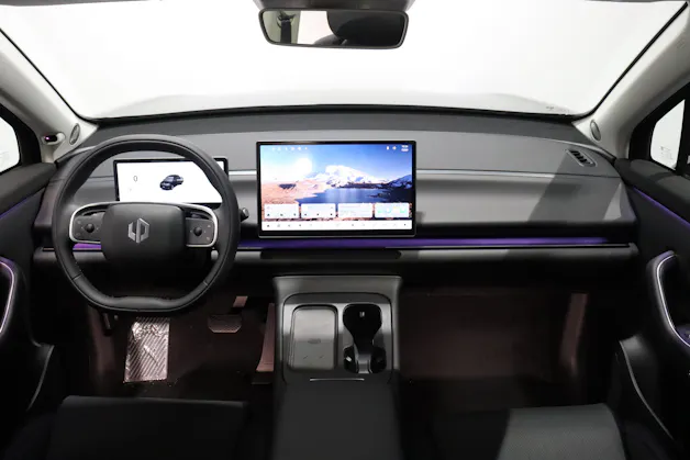 Leapmotor C10 1.5 REEV Design