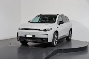 Leapmotor C10 1.5 REEV Design