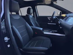 Mercedes-Benz GLA 250 Swiss Star AMG Line 4matic