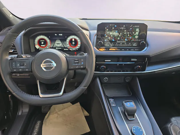 Nissan Qashqai 1.3 DIG-T Tekna+ 4x4