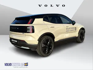 Volvo EX30 CC E60 Twin Performance AWD