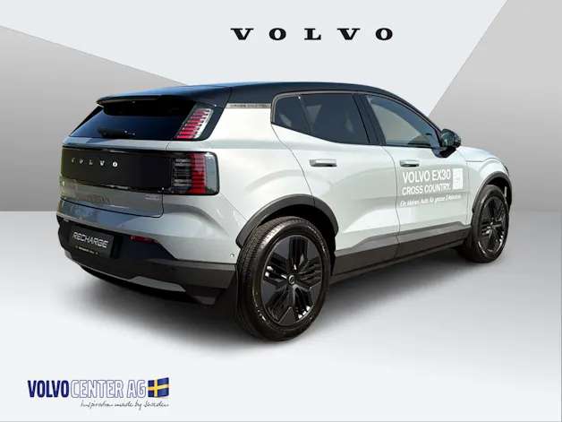 Volvo EX30 CC E60 Twin Performance AWD