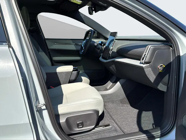 Volvo EX30 CC E60 Twin Performance AWD