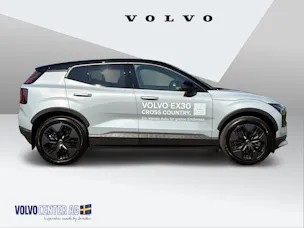 Volvo EX30 CC E60 Twin Performance AWD