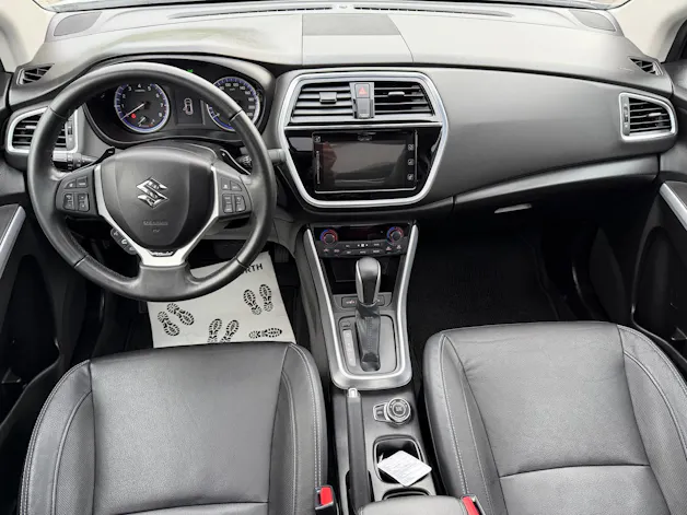 Suzuki SX4 S-Cross 1.4 T Piz Sulai Top Hybrid 4x4