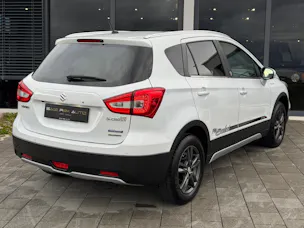 Suzuki SX4 S-Cross 1.4 T Piz Sulai Top Hybrid 4x4