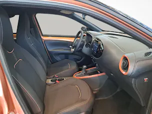Toyota Aygo X 1.5 VVT-i HSD Trend