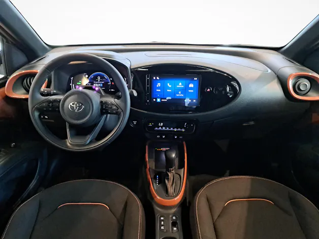 Toyota Aygo X 1.5 VVT-i HSD Trend