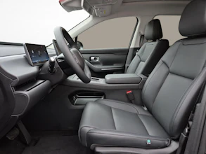 https://vehicle.imgix.net/4250206/eecf5492-f502-4f22-8ac7-8da00e83538d.jpg