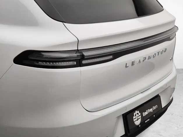 Leapmotor C10 1.5 Hybrid EV 0% Leasing bei Abschluss Emil Frey Protect