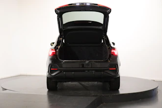 https://vehicle.imgix.net/4250219/12686ee3-0287-4621-9154-0376d310b4aa.JPG