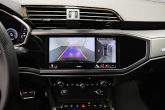 https://vehicle.imgix.net/4250219/d140db45-7c83-4f1e-8458-aca64d281ba9.JPG
