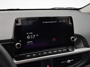 https://vehicle.imgix.net/4250284/acee98a5-9602-4cca-8110-fe8067534c8b.jpg