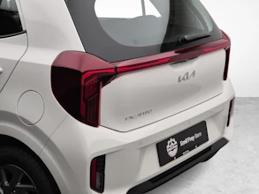 https://vehicle.imgix.net/4250300/1aa3abcb-ec2d-49e0-aee9-d7a53e88a528.jpg