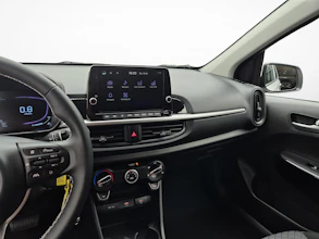https://vehicle.imgix.net/4250300/dd4bda8a-6863-41b0-8e7a-74e606cdc7ca.jpg