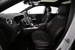 image du véhicule MERCEDES-BENZ GLA 250 AMG Line 4matic