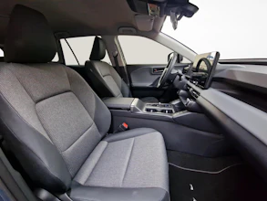 https://vehicle.imgix.net/4250422/fecc6ddc-fb46-4d01-9fd0-9dae9fe22e52.jpg